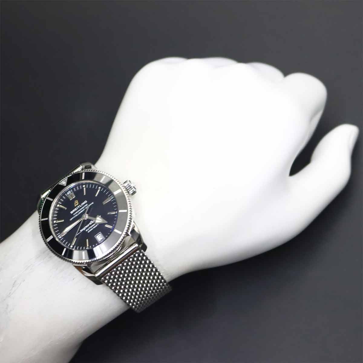 SuperOcean Heritage II AB2010 42mm Date Black Dial Mens