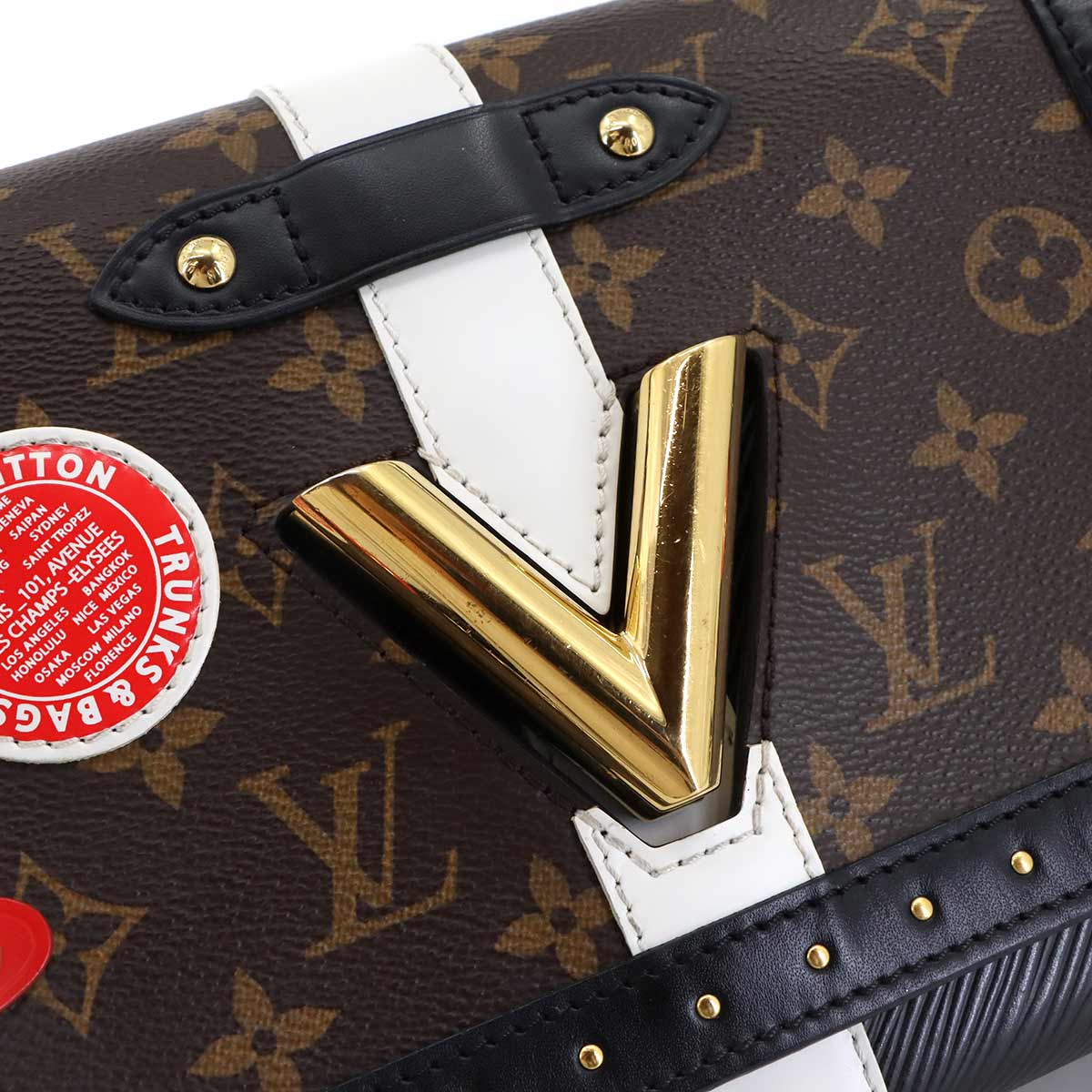 Monogram Epi Twist MM Chain Shoulder Bag Brown M43629