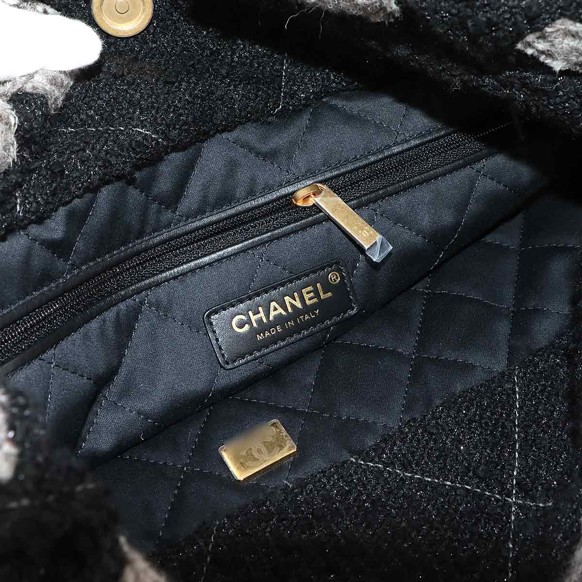 22 Small Chain Shoulder Bag Tweed Leather Black Gray AS3260