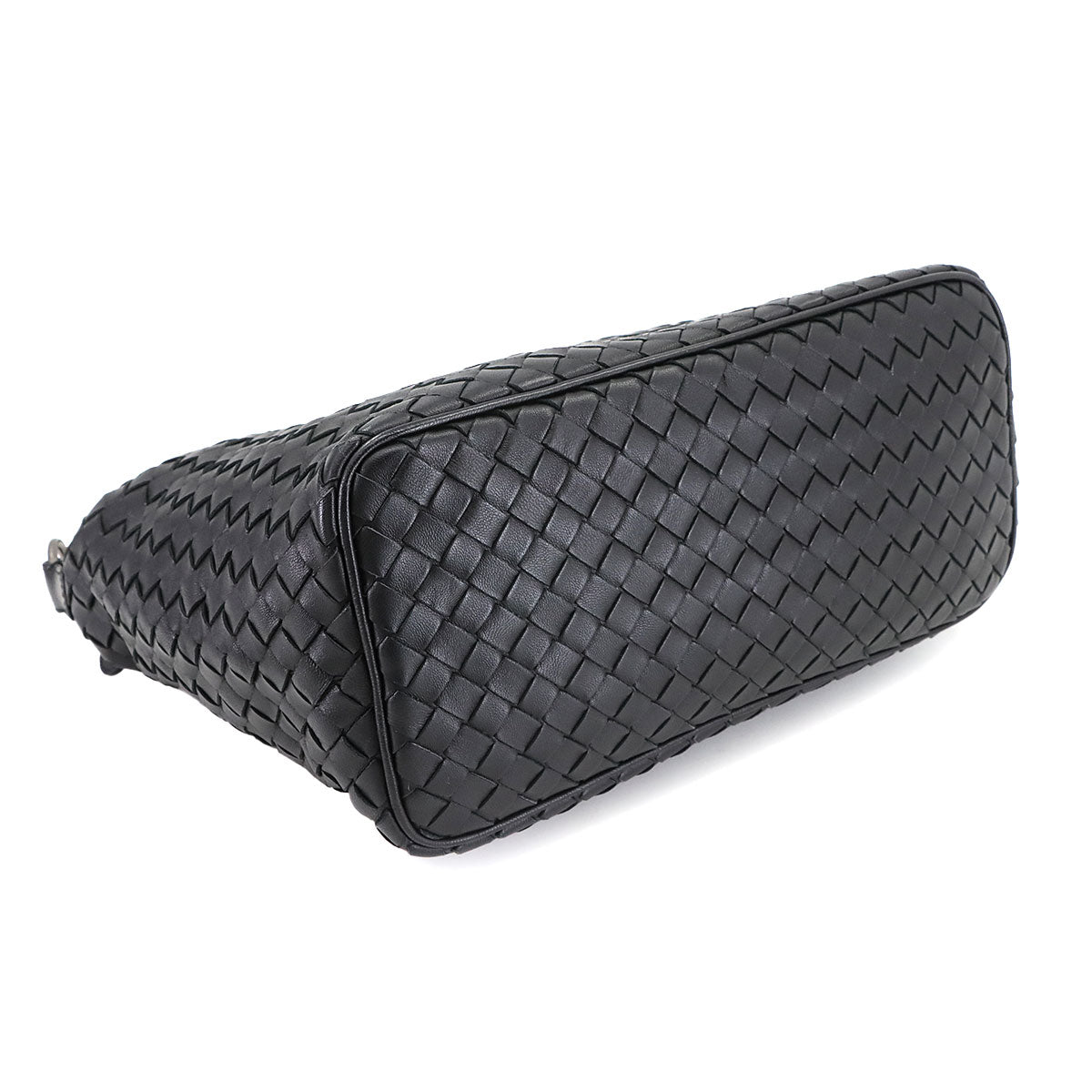 Intrecciato Shoulder Bag Leather Black 239988