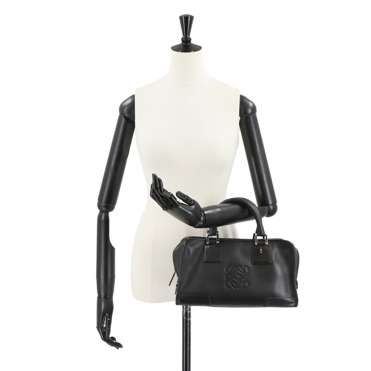 Amazona 28 Hand Bag Leather Black Anagram 311.62.001 Purse