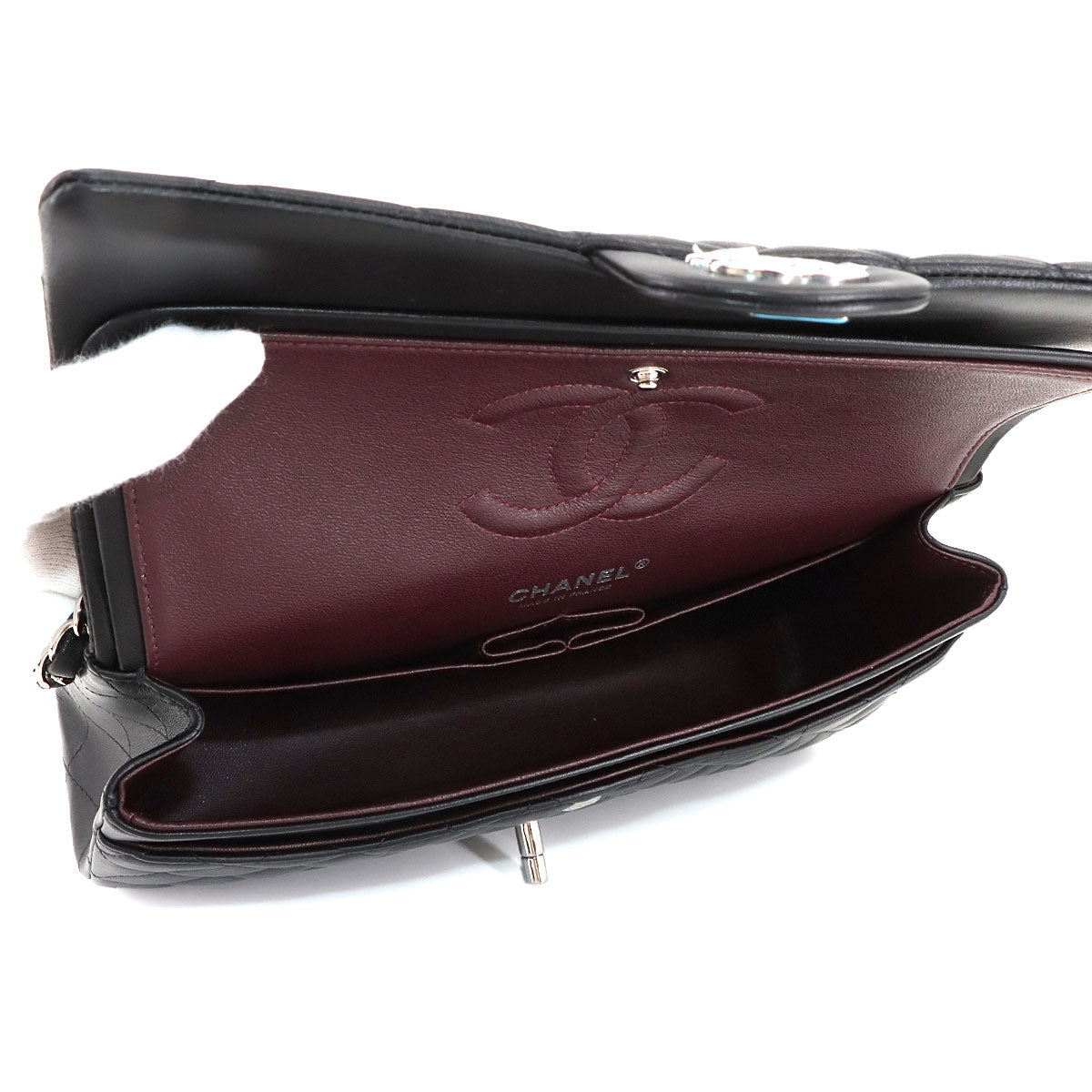 Matelasse 25 Chain Shoulder Bag Leather Black A01112 11.12