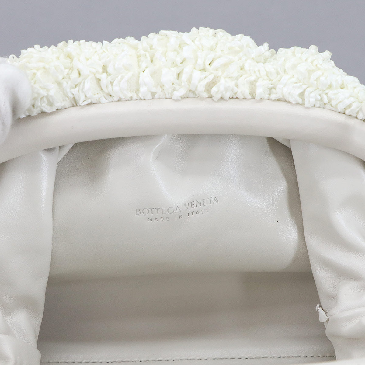 Mini The Pouch Shoulder Bag Raffia Leather White 585852