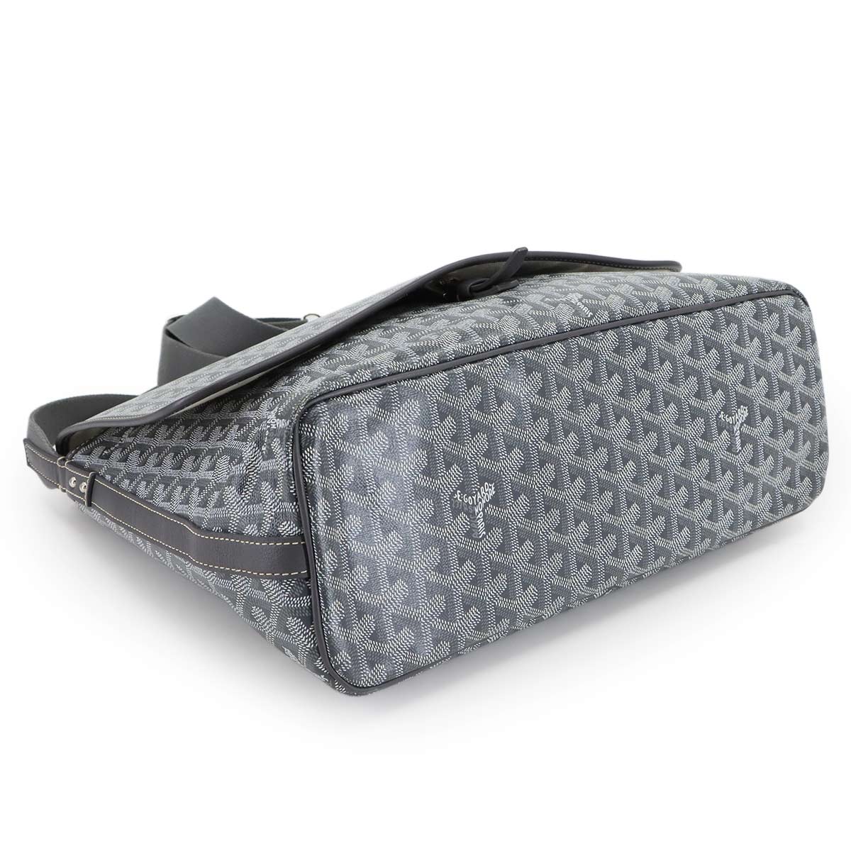 Capetien MM Shoulder Bag PVC Leather Gray Purse