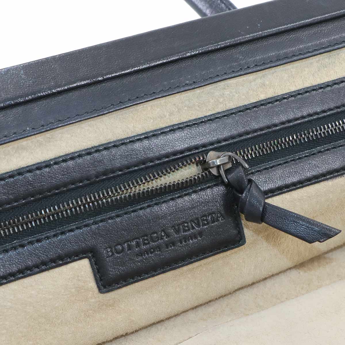 Intrecciato Hand Bag Leather Black 131670 Purse