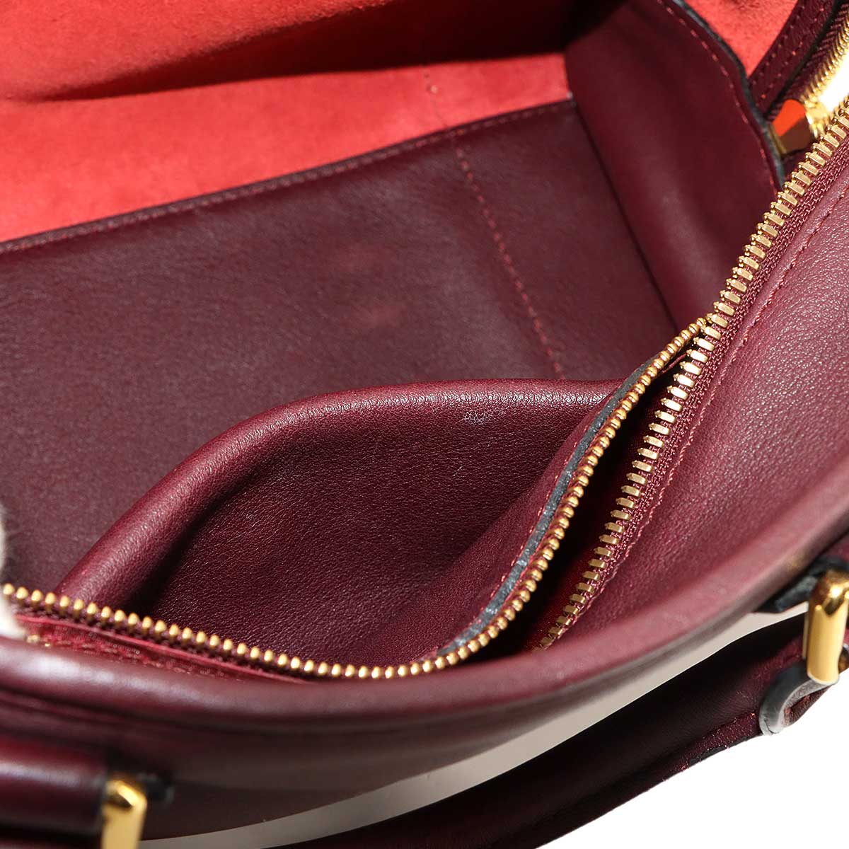 Amazona 28 Hand Bag Leather Bordeaux Anagram Purse