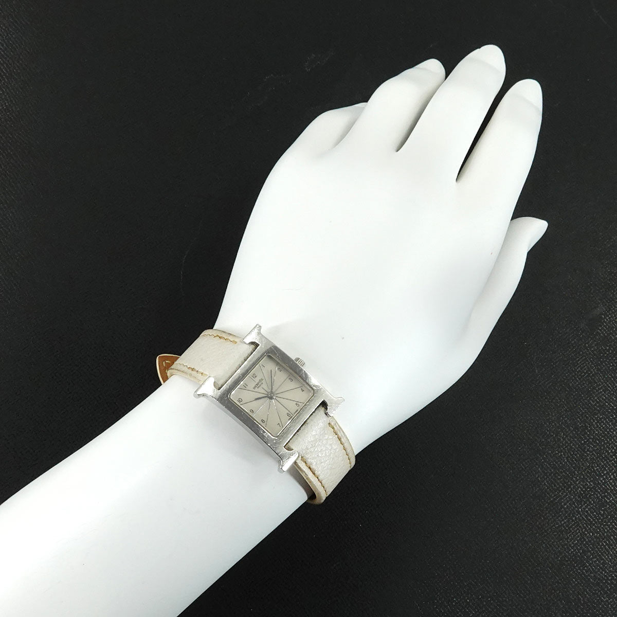 H Watch HH1 210 Quartz Silver Dial Ladies Watch