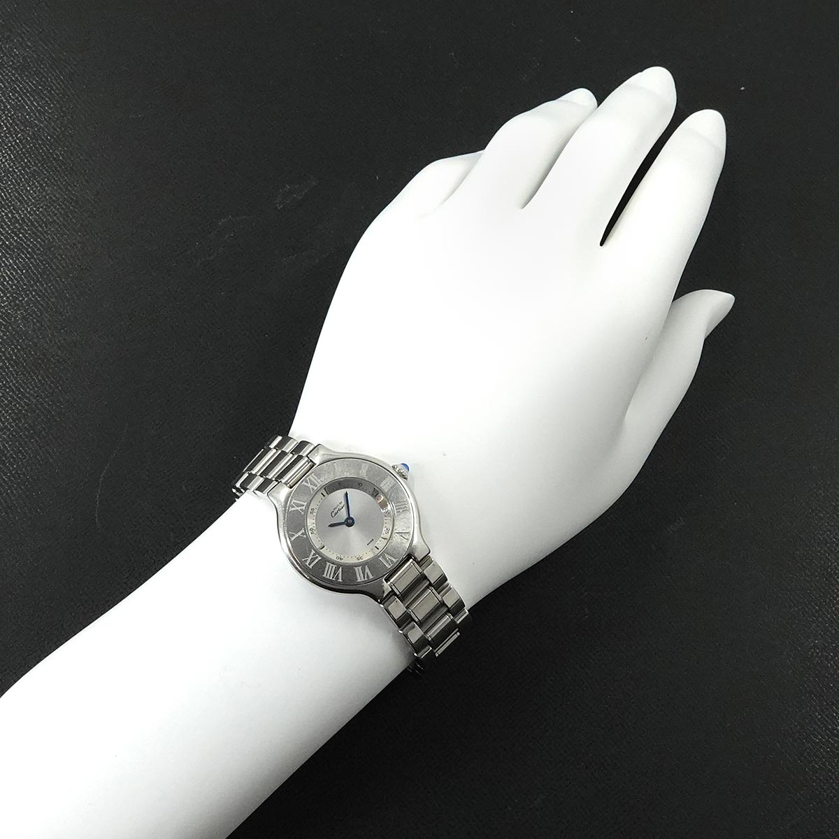 Must 21 W10109T2 Quartz Silver Dial Ladies Watch
