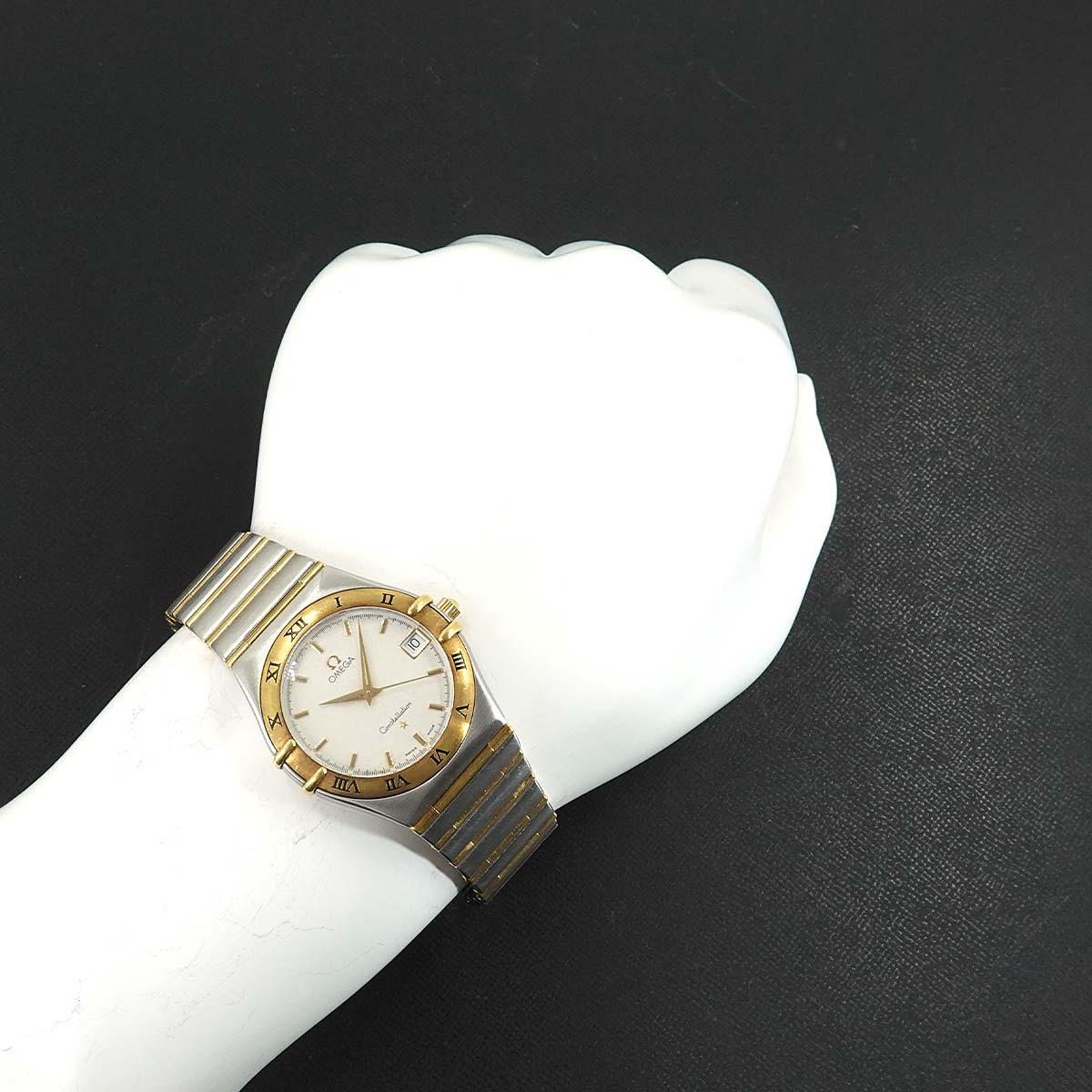 Constellation 1312 30 Quartz Silver Dial SS YG Watch