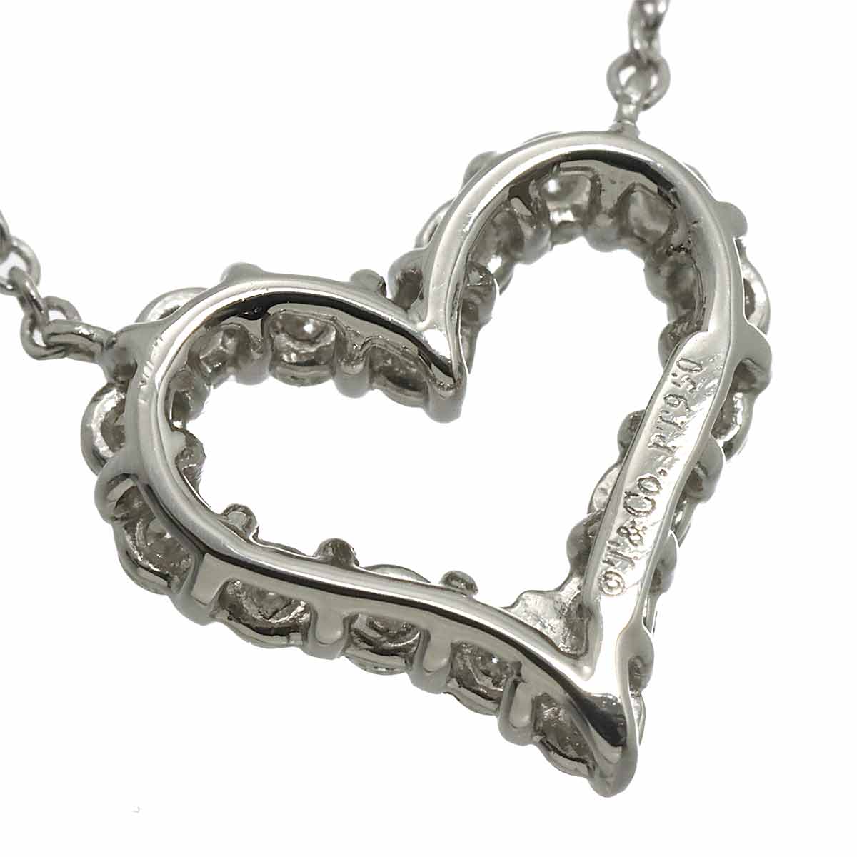 Sentimental Heart Diamond Necklace Platinum