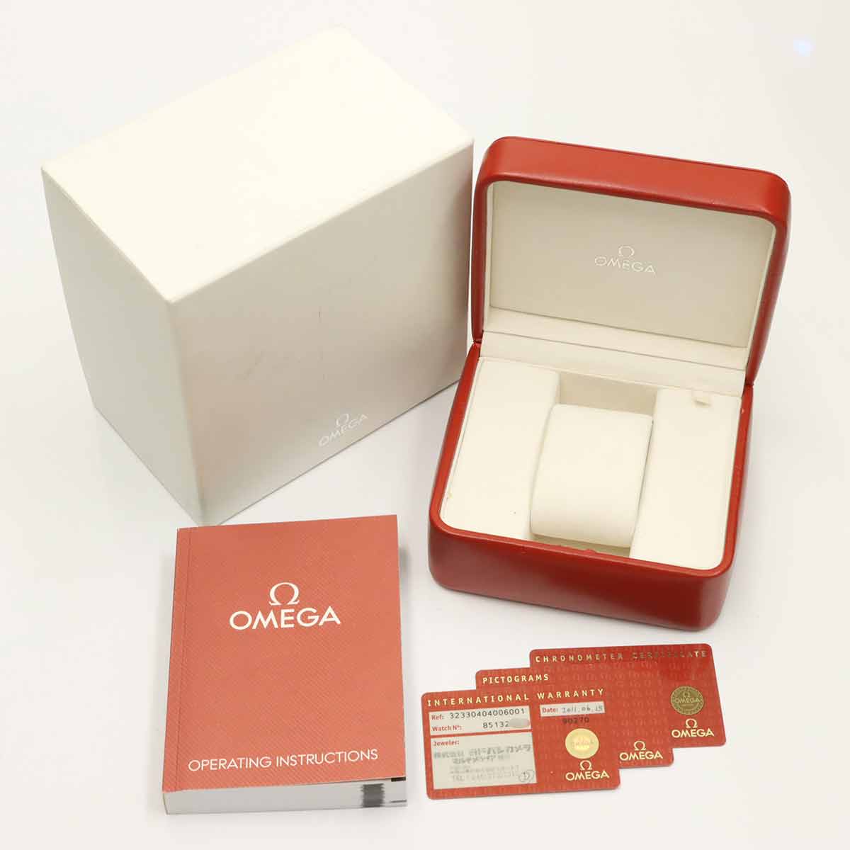 Speedmaster Date 323 30 40 40 06 001 Gray Black Dial Mens