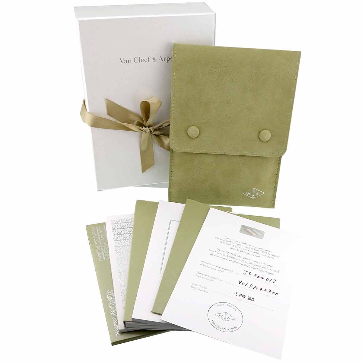 Vintage Alhambra Mother of Pearl MOP Necklace 18K YG