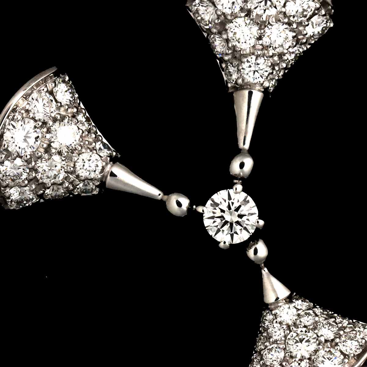 Diva Dream Diamond Necklace 18K White Gold 750
