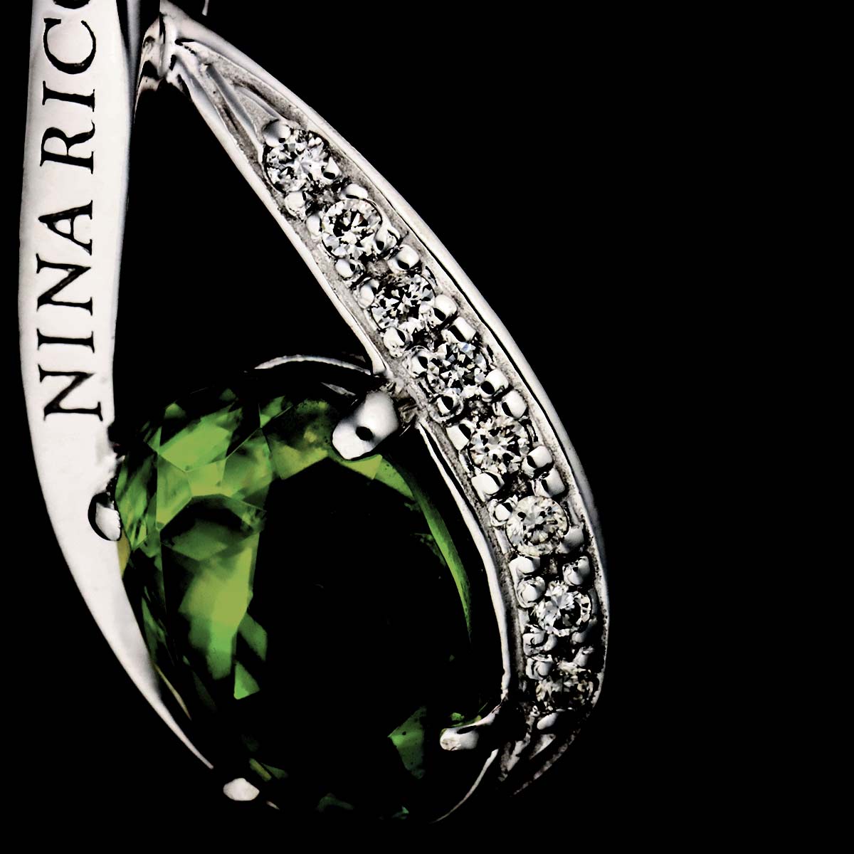 Sphene Diamond 0.04ct Necklace 18K White Gold 750