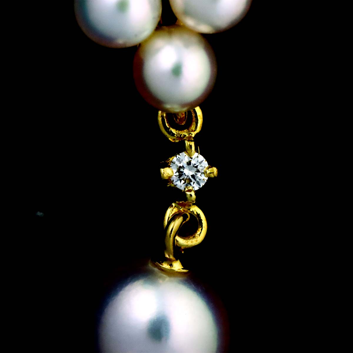 Akoya Pearl 6.5-3.5mm Diamond Earrings 18K Yellow Gold 750
