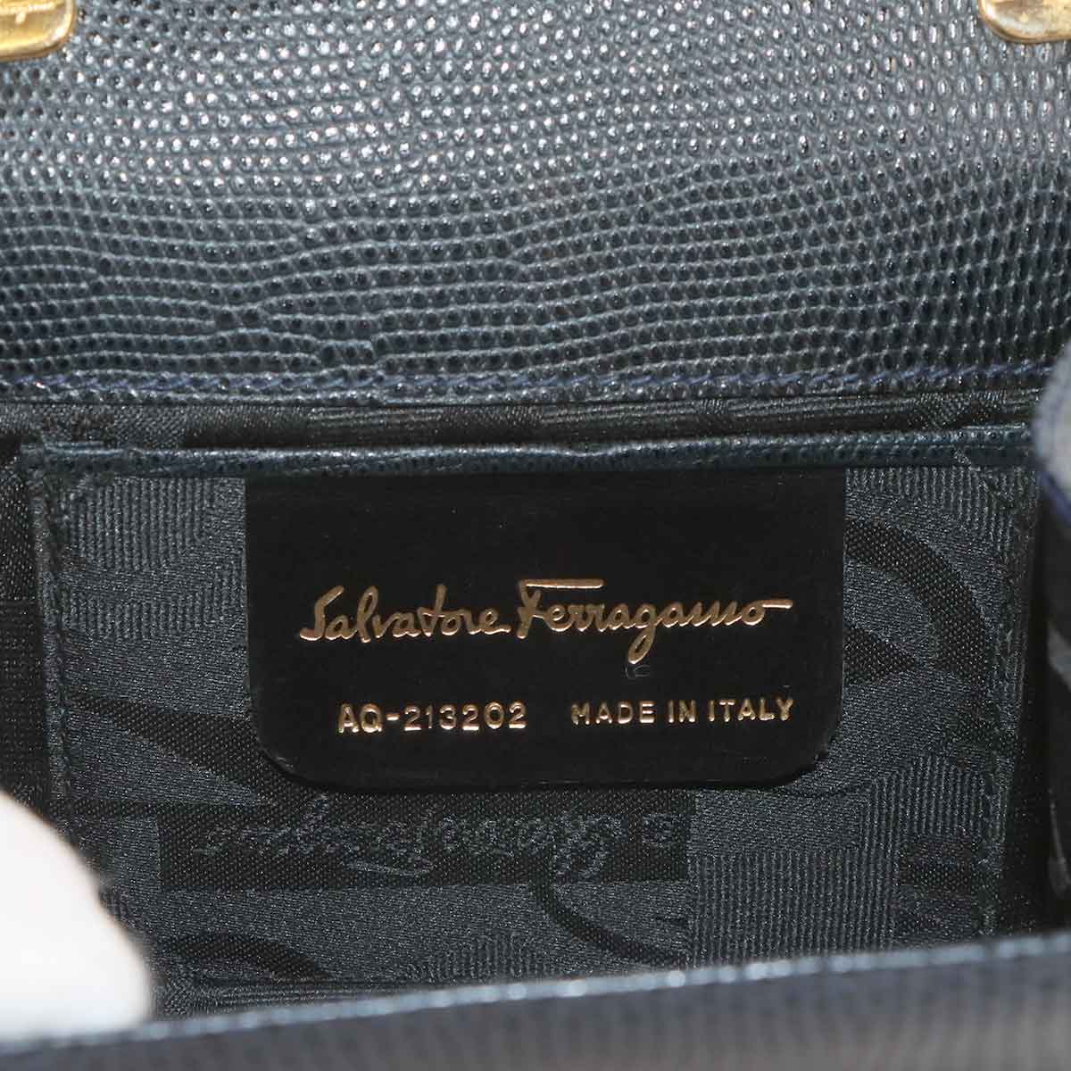 Vara Chain Shoulder Bag Leather Navy AQ213202