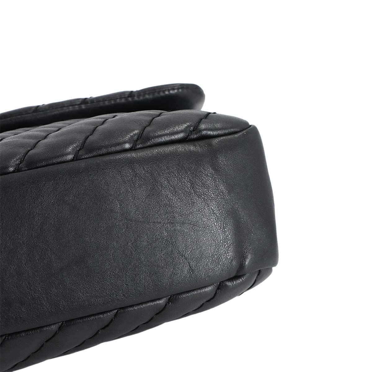 Chevron V Stitch Chain Shoulder Bag Leather Black Purse