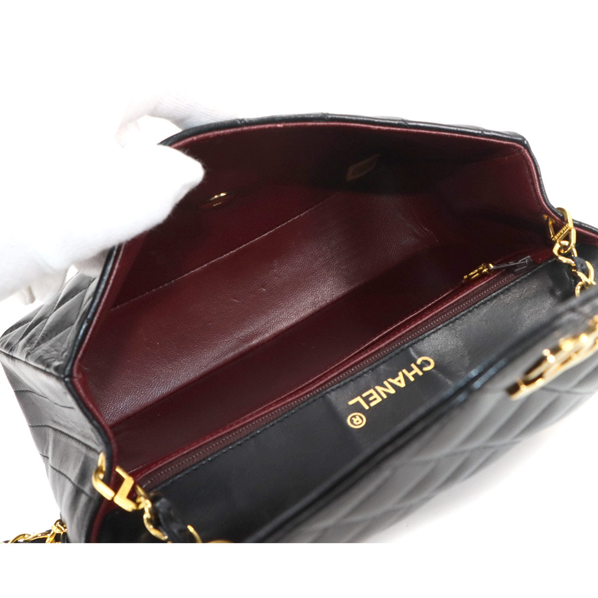 Matelasse Chain Shoulder Bag Leather Black Vintage Purse