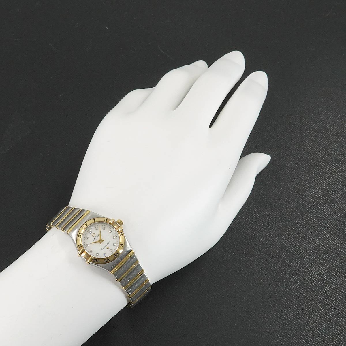 Constellation mini 1262.75 12P Diamond 750 YG White Shell Dial