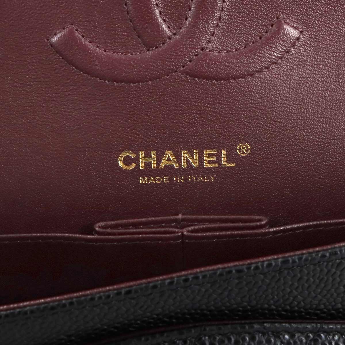 Matelasse 25 Chain Shoulder Bag Leather Black A01112 11.12