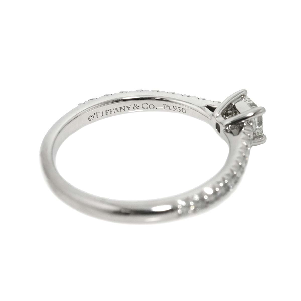 Novo Diamond 0.18ct H/VS1 Ring Pt 4.5(US)