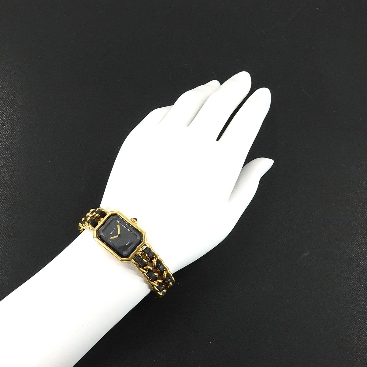 Premiere Size XL H0001 Vintage Quartz Black Dial Ladies Watch