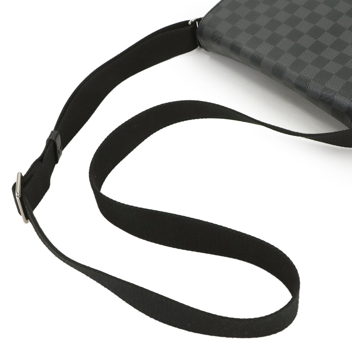 Damier Graphite District PM Shoulder Bag Black N41260