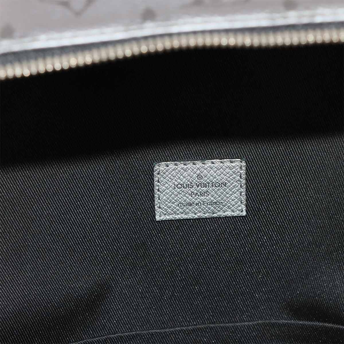 Taigarama Discovery Backpack Leather Silver M30835