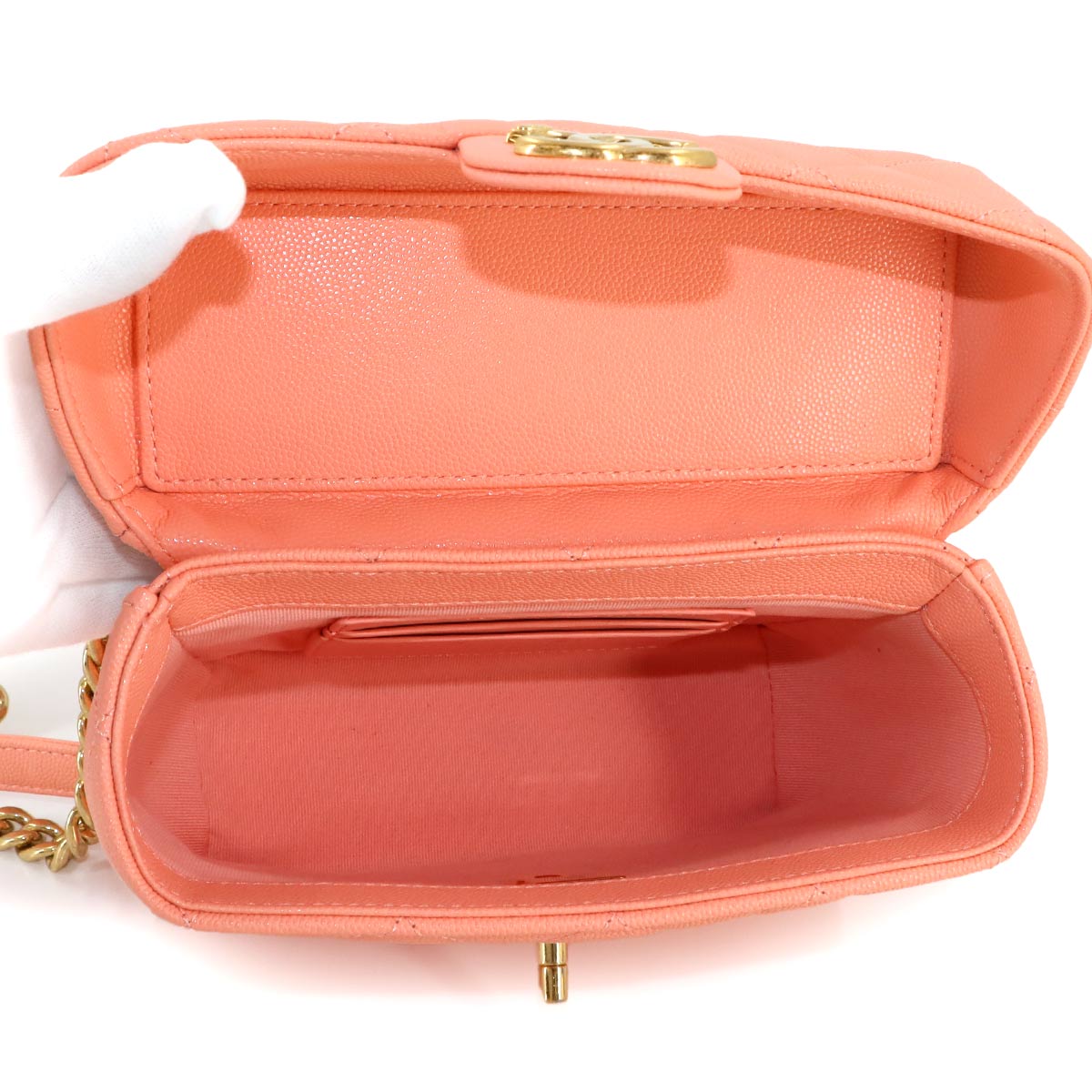 Matelasse Hand Shoulder Bag Leather Pink Purse
