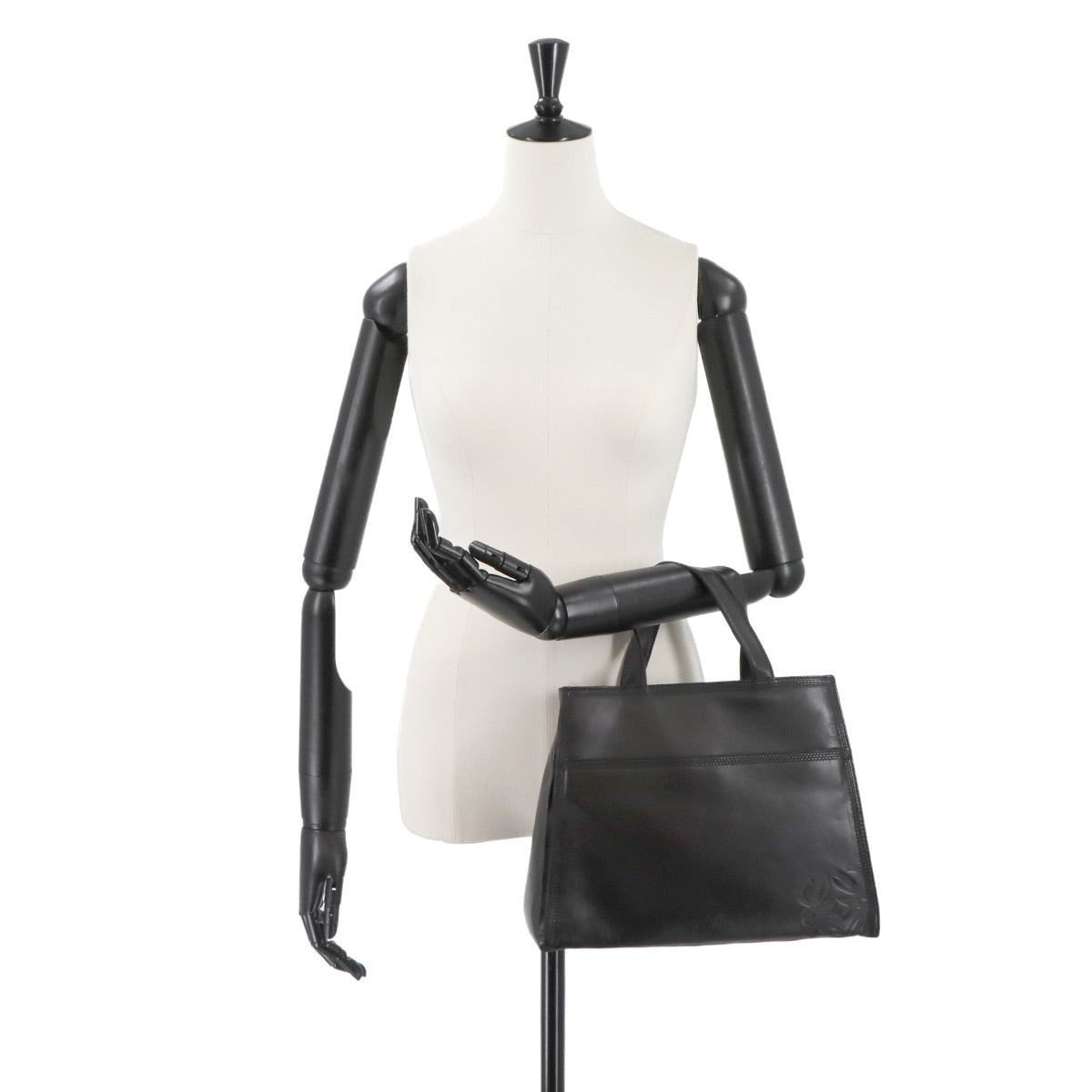 Anagram Hand Bag Leather Black Purse