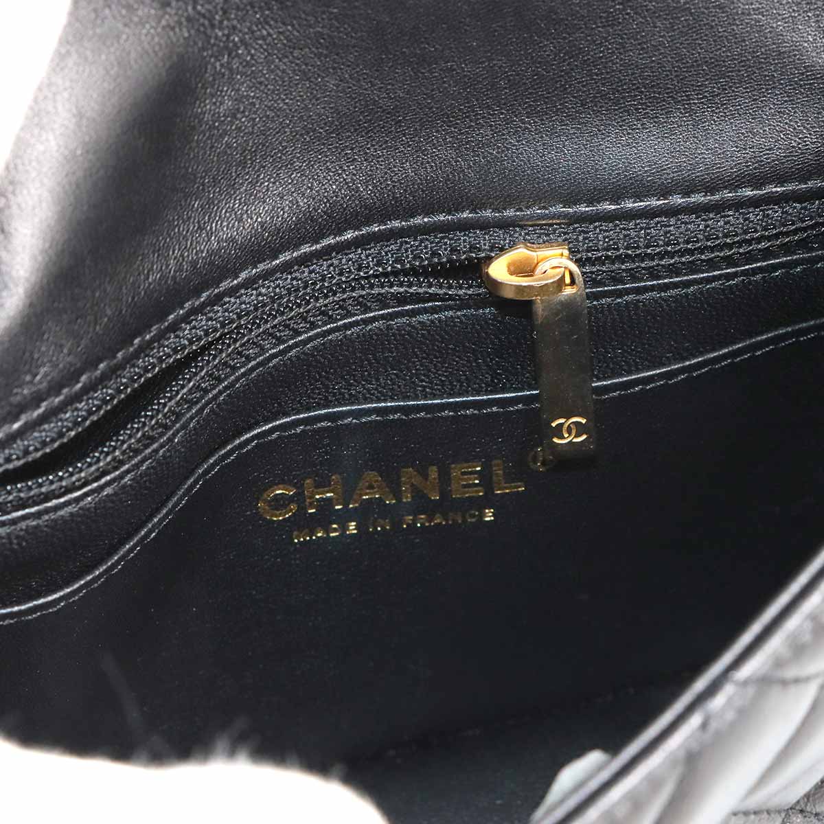 Mini Matelasse Chain Shoulder Bag Leather Black AS3490