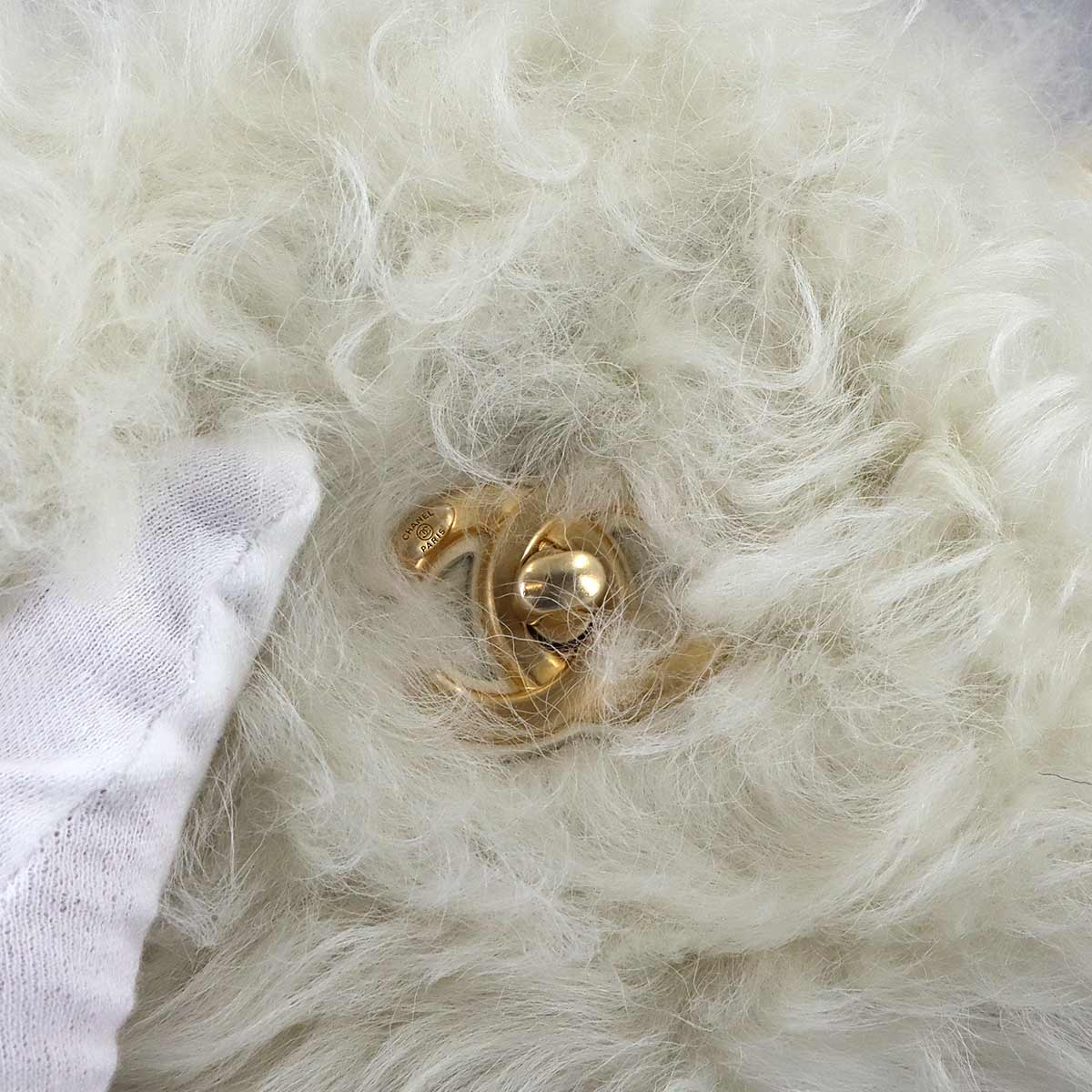 Fur Chain Shoulder Bag Shearling White Purse