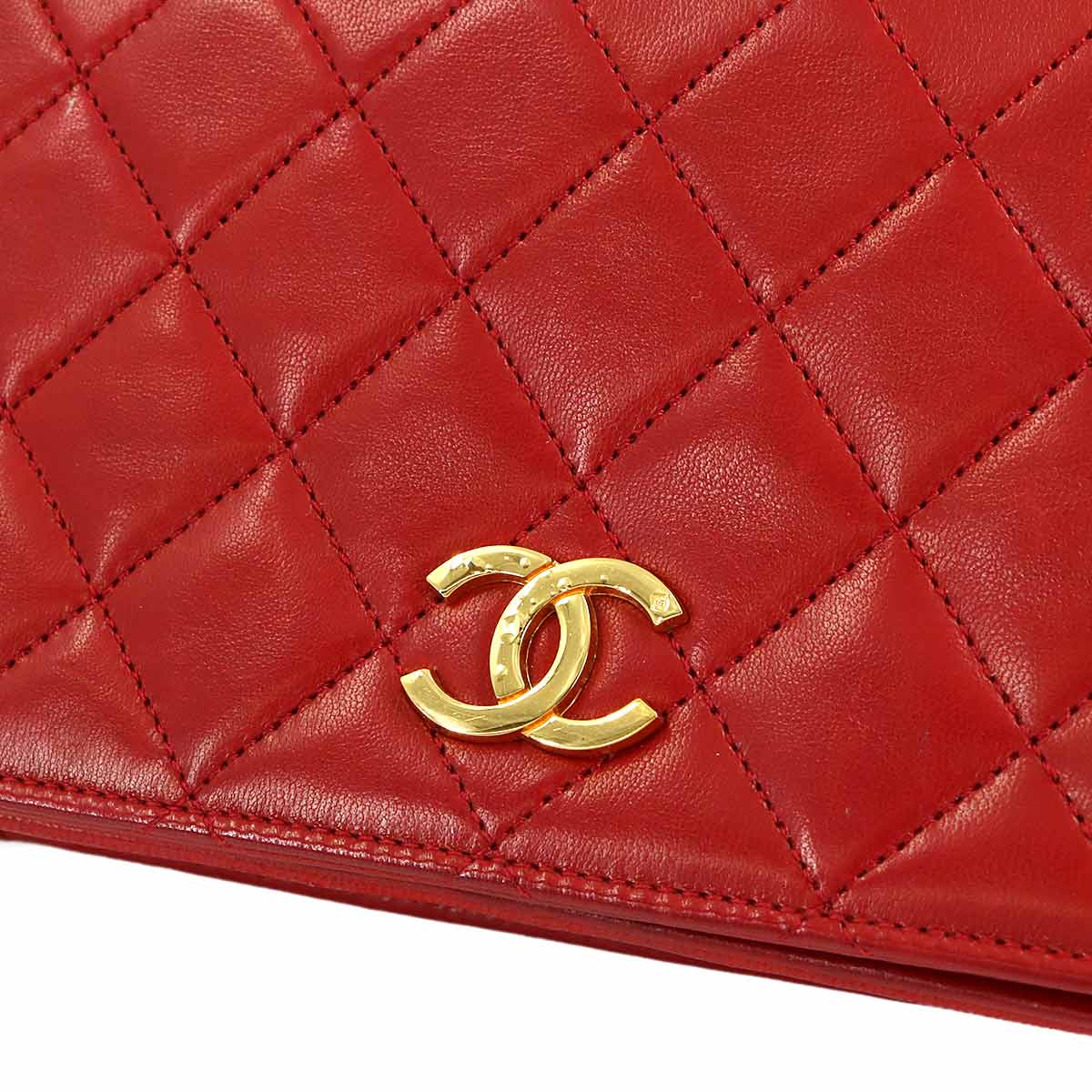 Matelasse Chain Shoulder Bag Leather Red Vintage