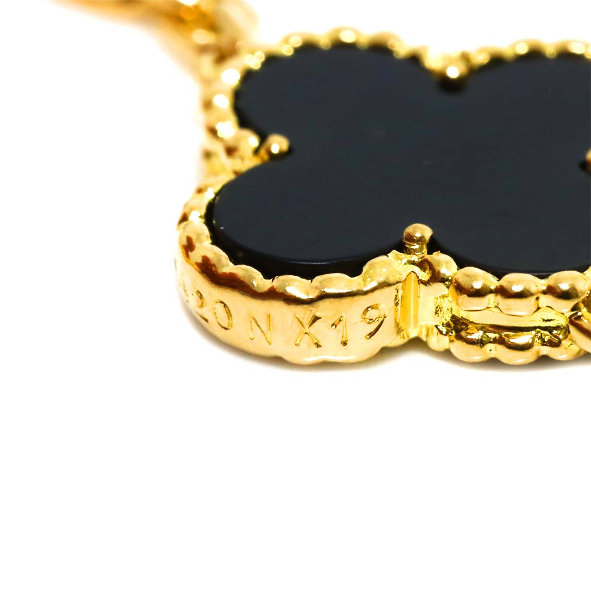 Vintage Alhambra Onyx 20P Necklace 18K YG 750