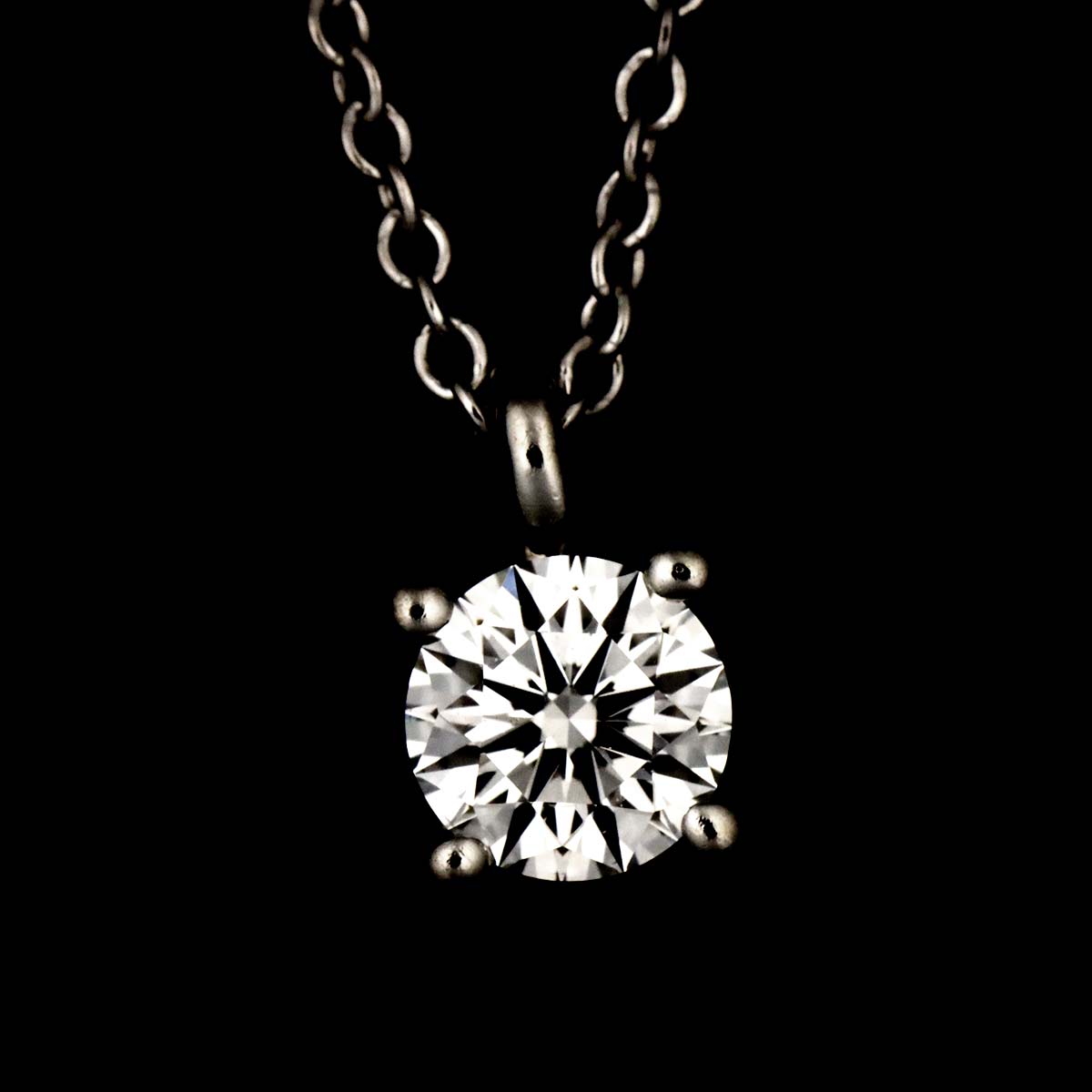 Solitaire Diamond Necklace Platinum
