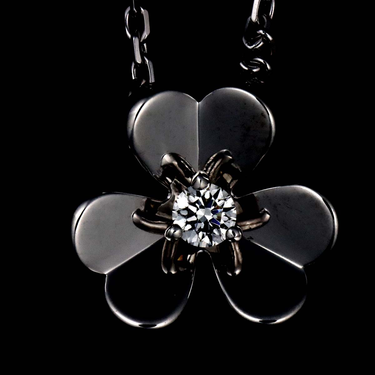 Frivole Mini Diamond Necklace 18K WG 750