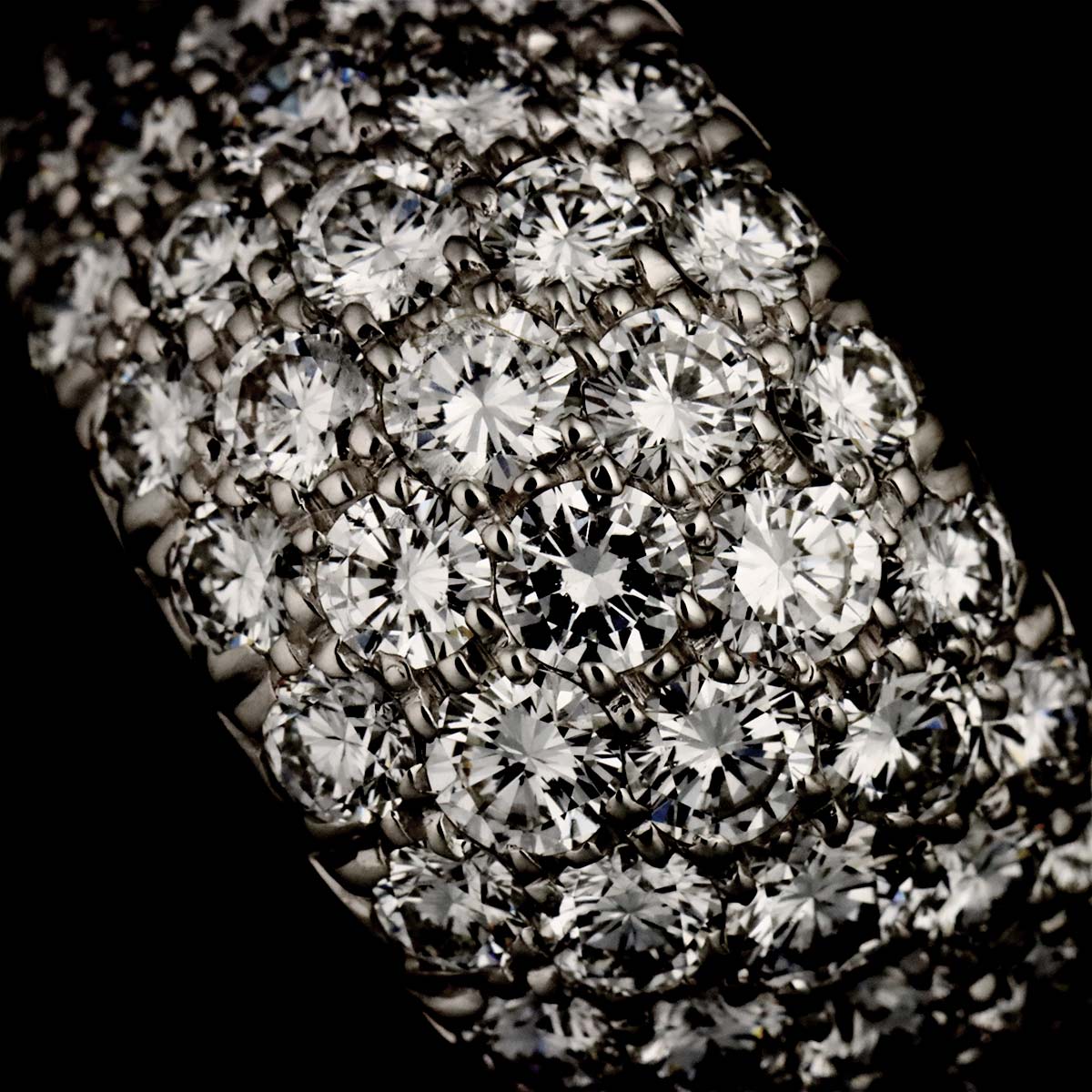 Pave Diamond Ring 18K WG 750 size6-6.25(US)