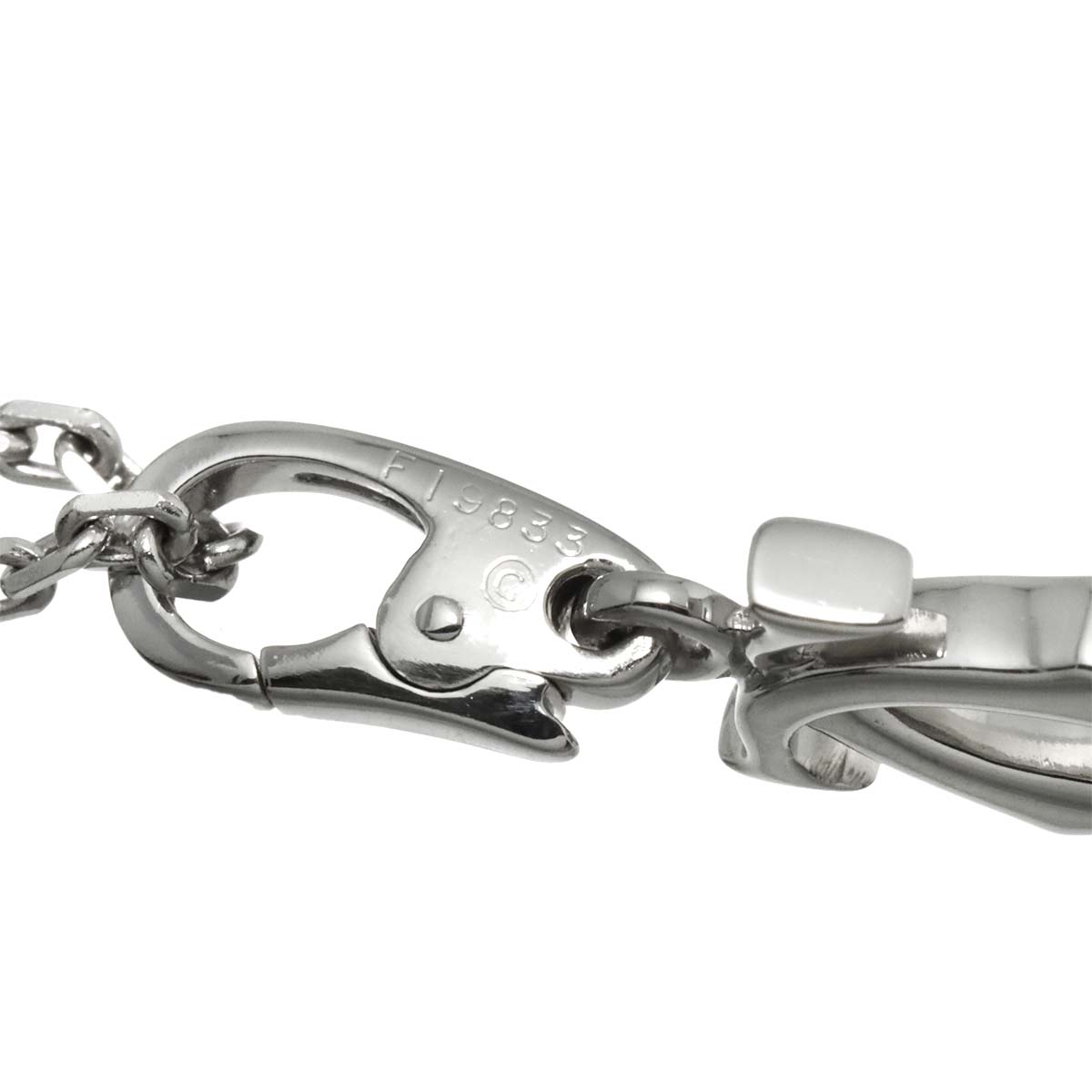 2C Charm Necklace 18K White Gold 750