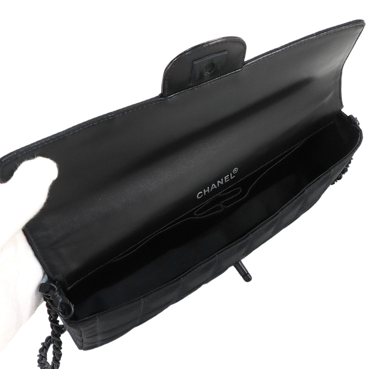 New Travel Line Chain Shoulder Bag Nylon Leather Black A15316