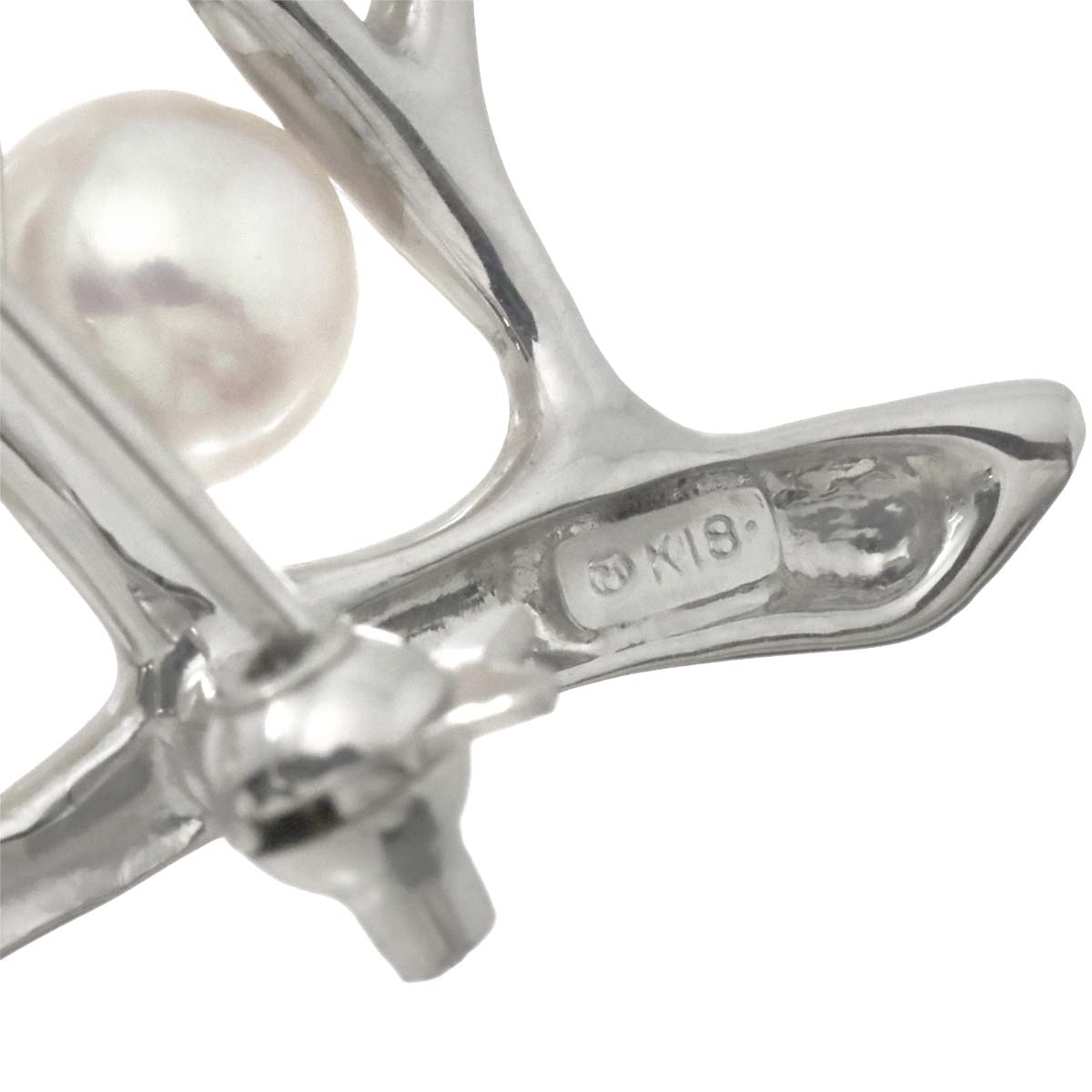 Akoya Pearl 6.8-4.8mm Brooch 18K White Gold 750