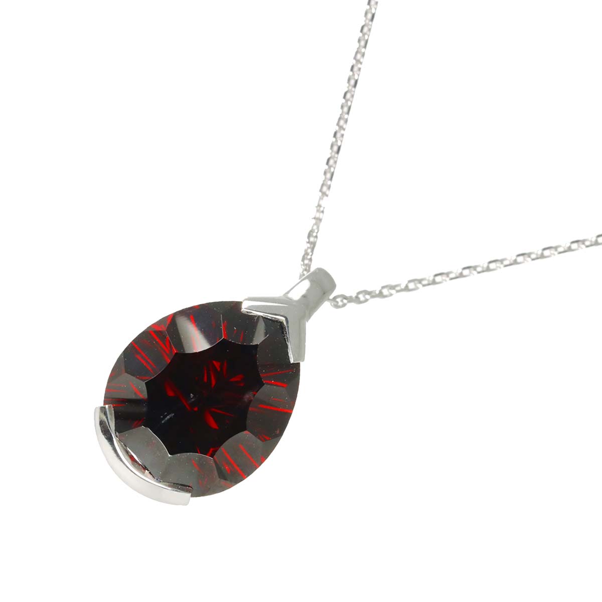 Garnet Necklace 18K WG 750