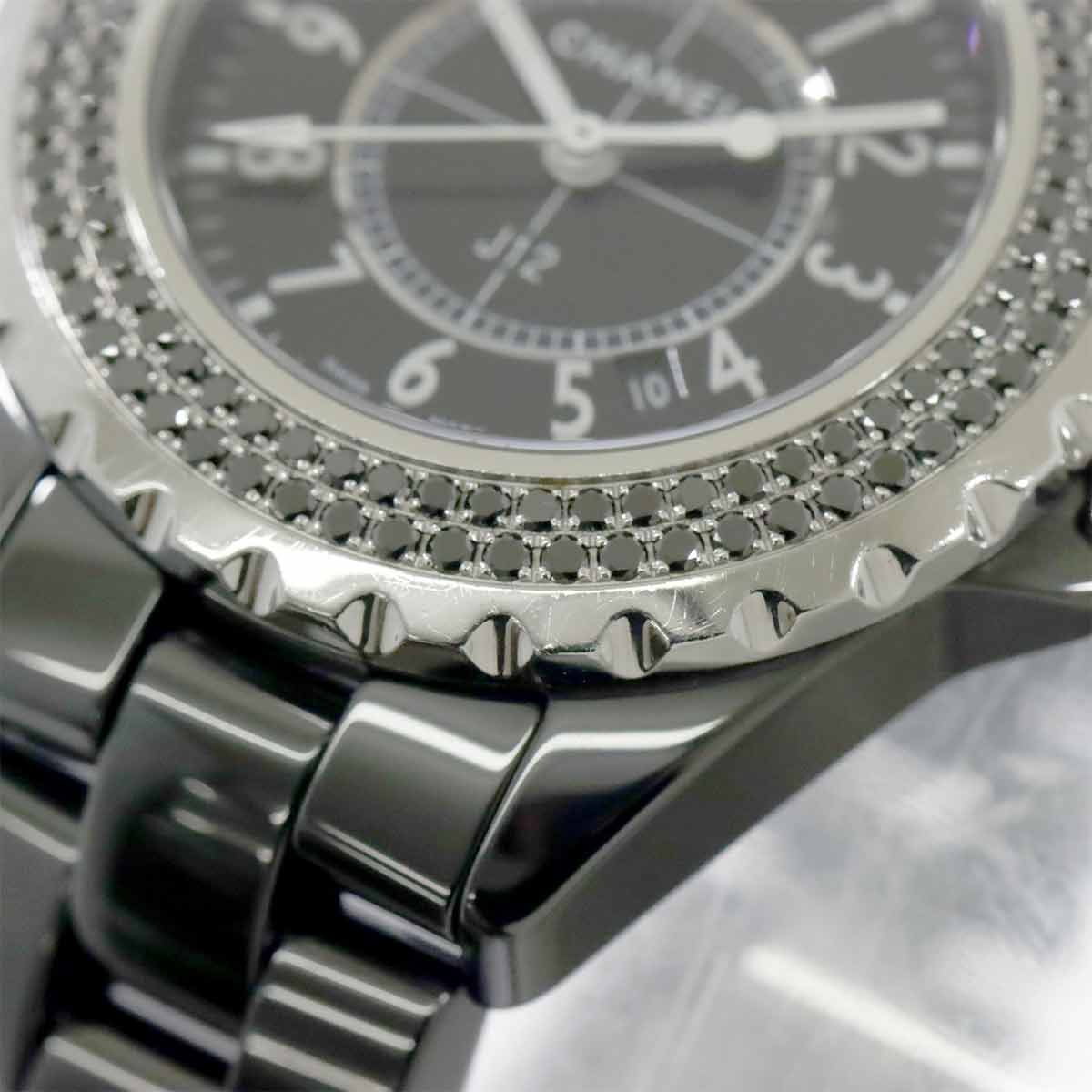 J12 H1416 Black Diamond Bezel Quartz Black Dial Ladies Watch