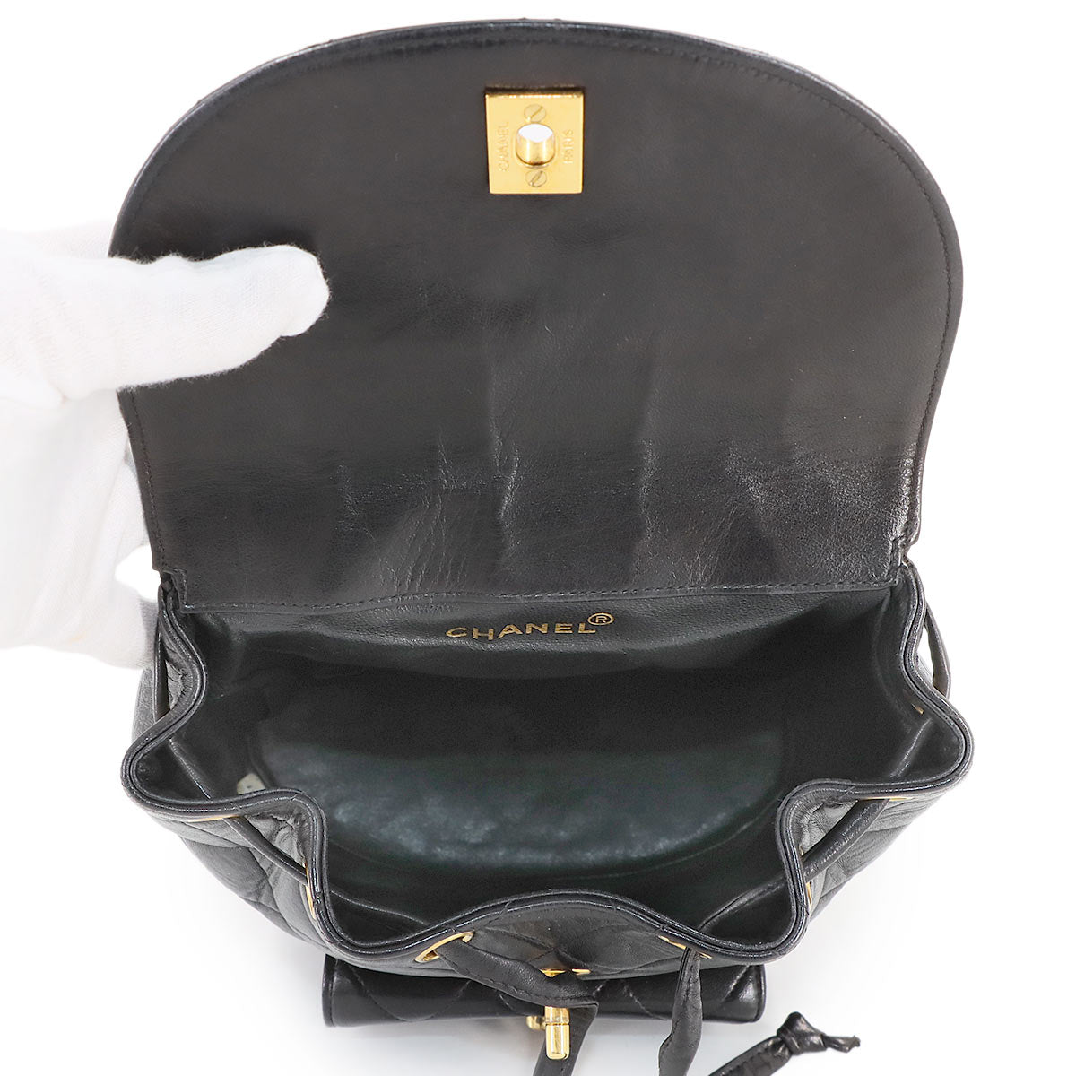 Matelasse Chain Backpack Leather Black duma Purse Vintage