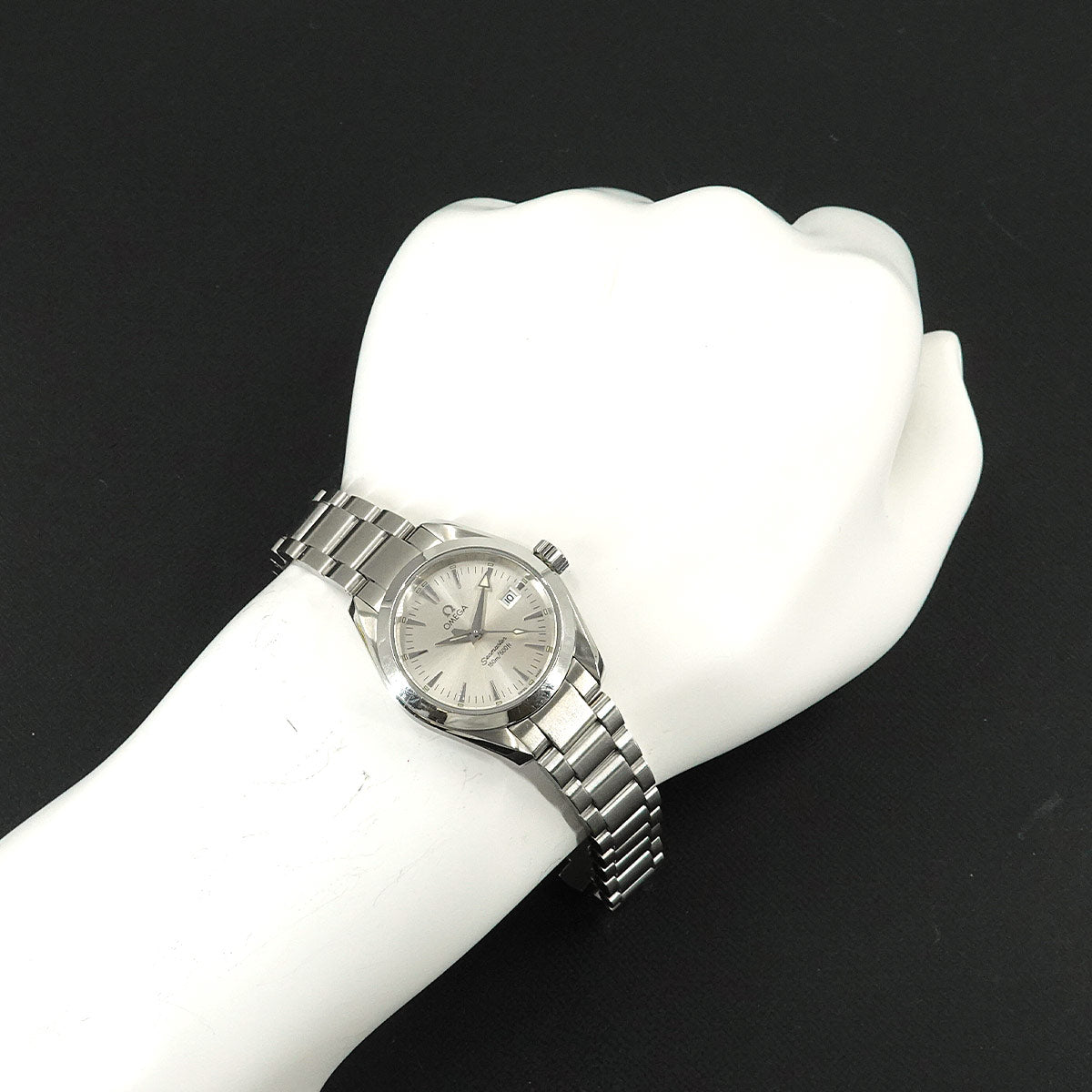 Seamaster Aqua Terra 2577 30 Date Quartz Silver Dial Ladies
