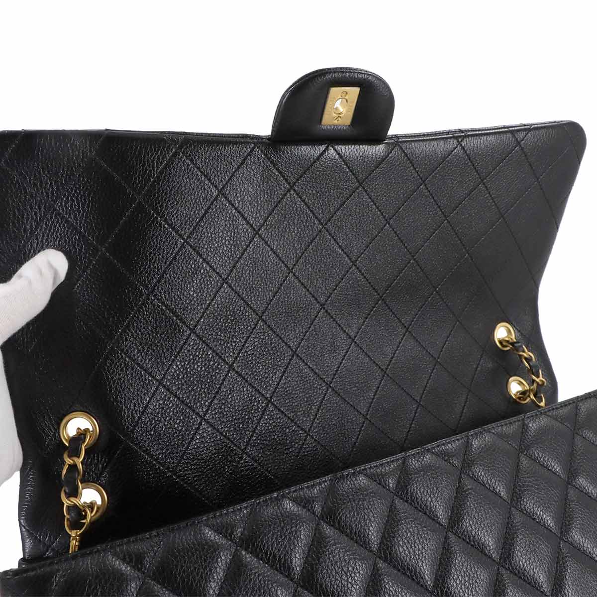 Matelasse 40 Chain Shoulder Bag Leather Black Purse