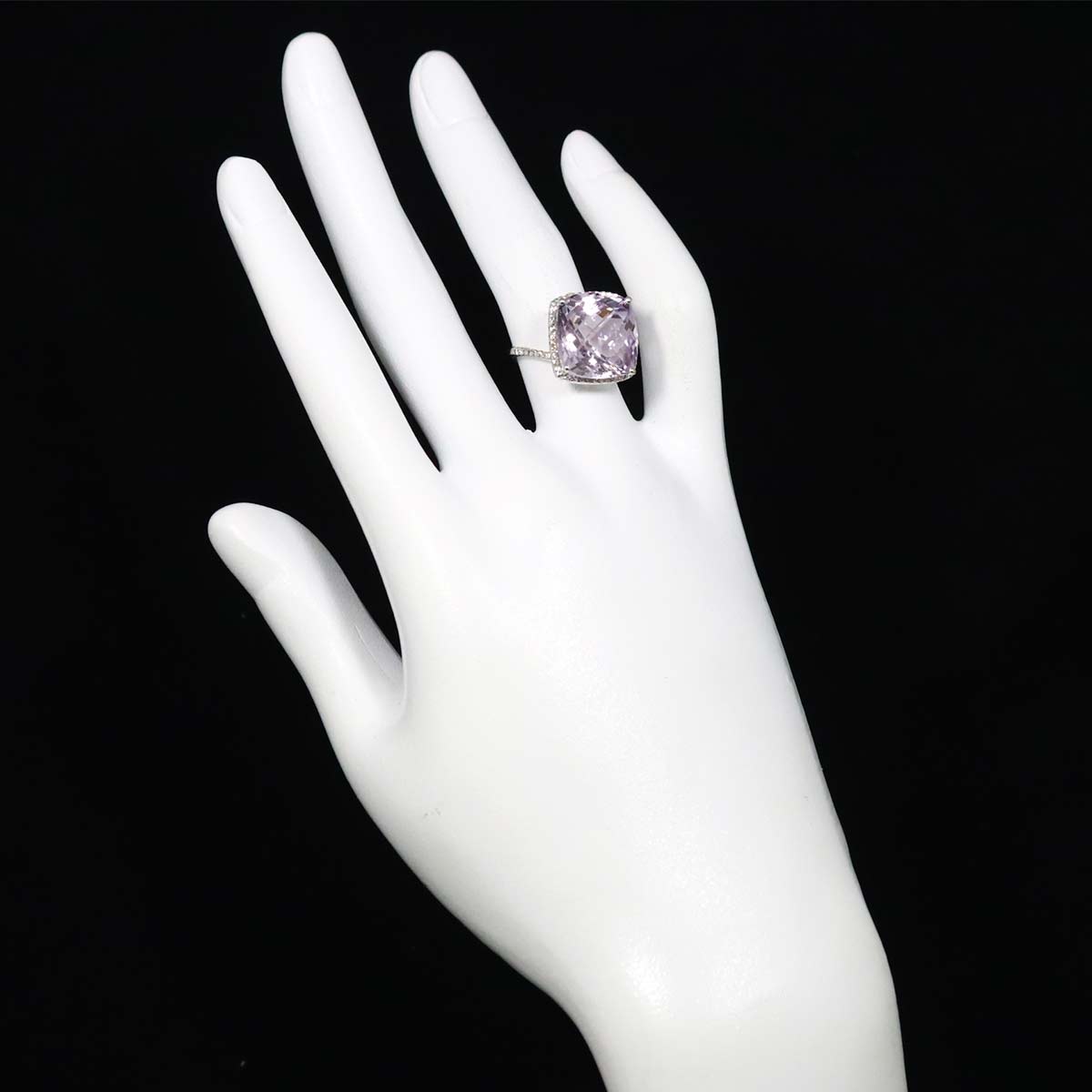 Amethyst 9.36ct Diamond 0.23ct Ring 18K WG size5.25-5.5(US)