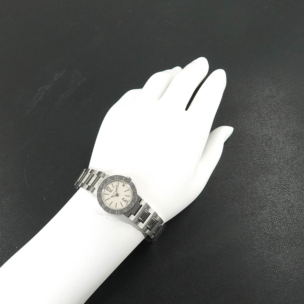 BVLGARIBVLGARI BB23SS Quartz Silver Dial Ladies Watch