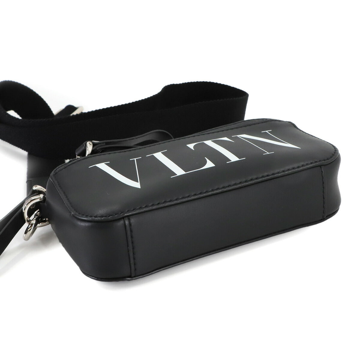 VLTN Logo Shoulder Bag Leather Black 1Y2B0954WJW