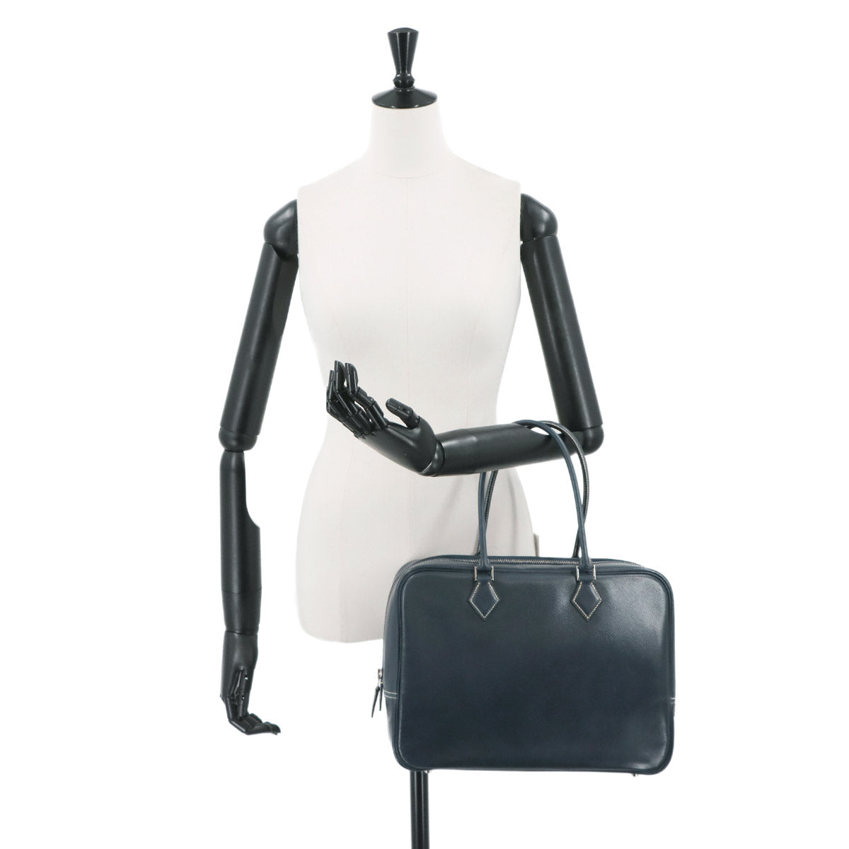 Plume 32 Hand Bag Lisse Leather Navy Purse