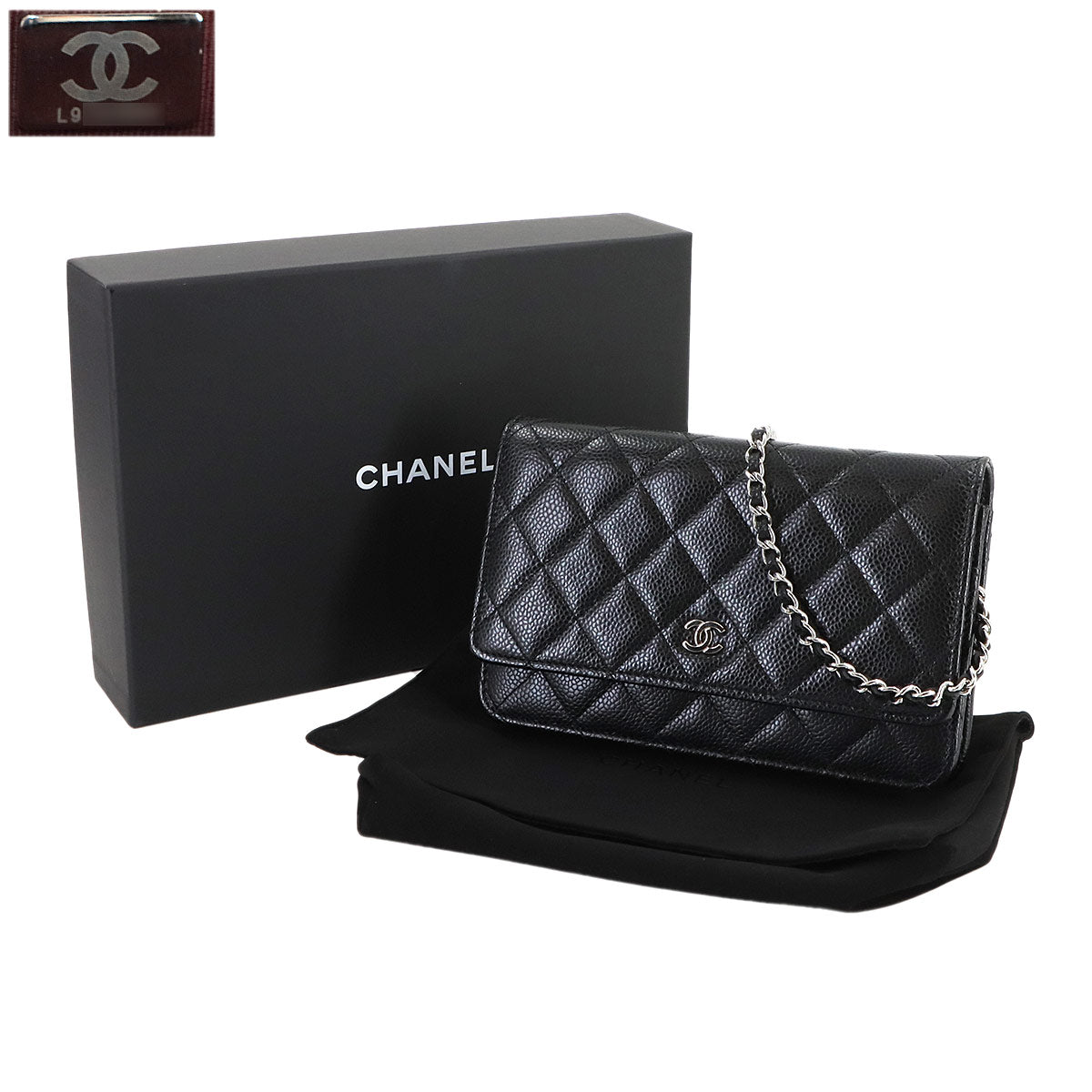 Matelasse Classic Chain Wallet Leather Black AP0250